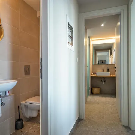 Joy Horizon Apartment *
